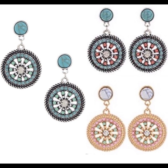 Bohemian earrings. - Picture 3 of 5